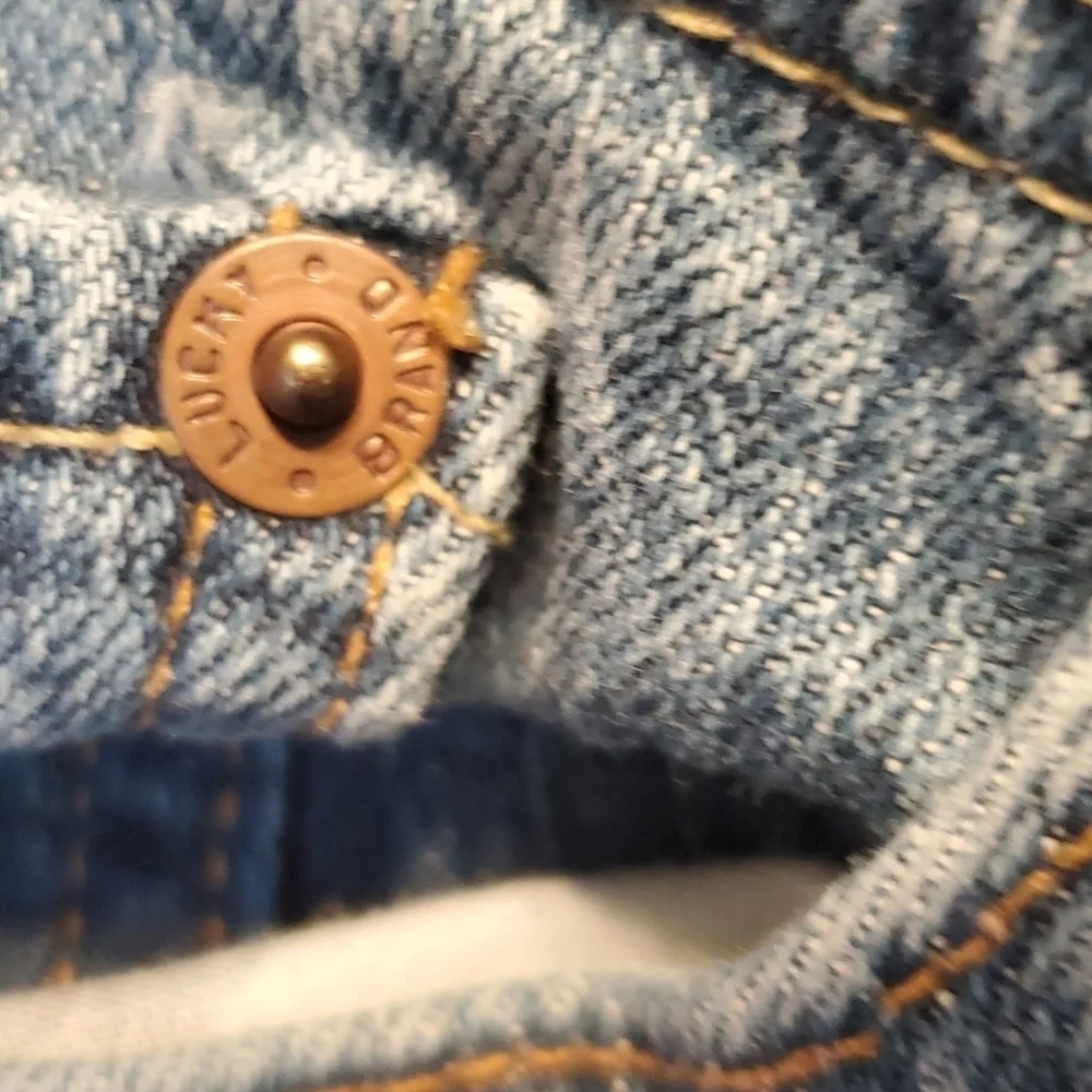 Lucky Brand Dungarees Wonder Jeans SZ 14 - Picture 3 of 8
